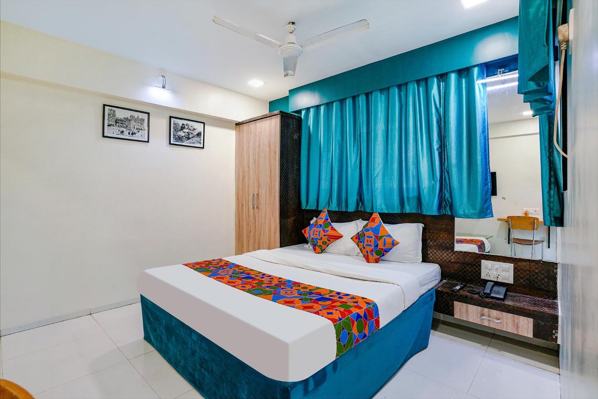 Hotel Bindra Elite มุมไบ ภายนอก รูปภาพ