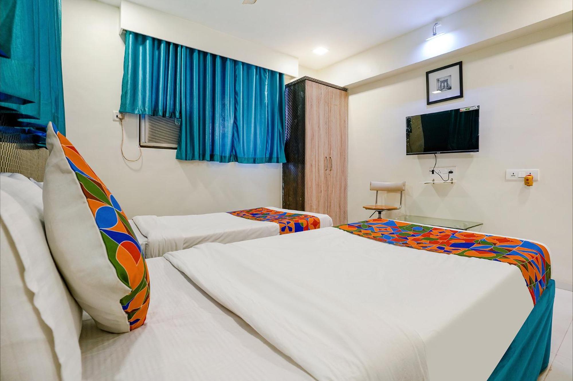 Hotel Bindra Elite มุมไบ ภายนอก รูปภาพ