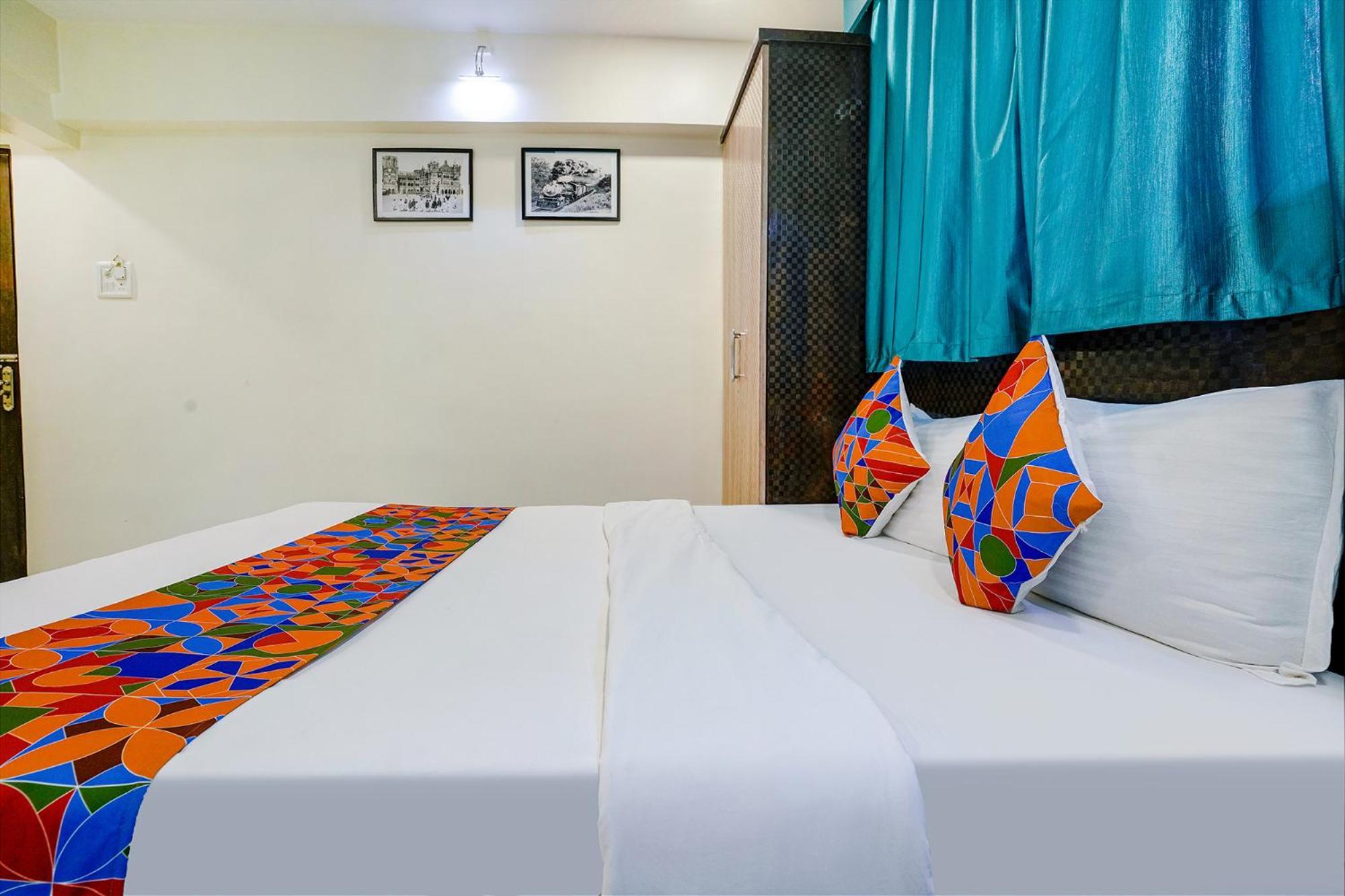 Hotel Bindra Elite มุมไบ ภายนอก รูปภาพ