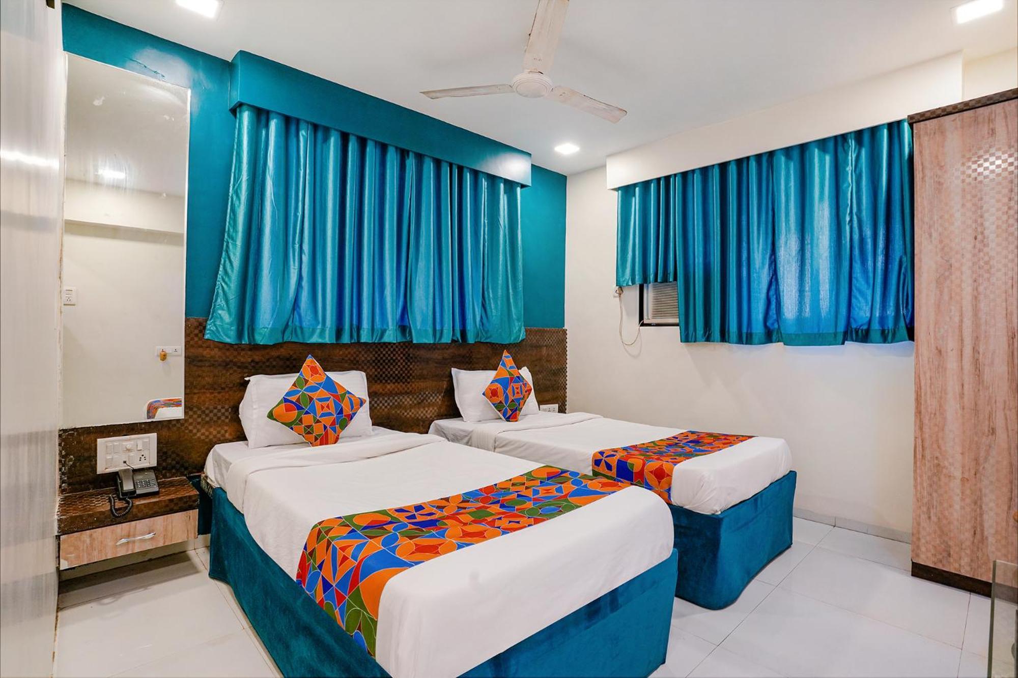Hotel Bindra Elite มุมไบ ภายนอก รูปภาพ